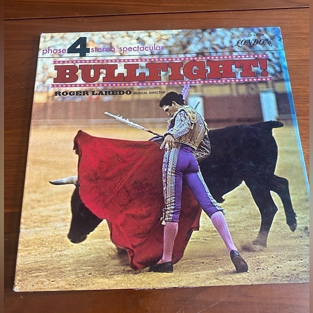 Roger Laredo Bullfight Vinyl Record - Picture 1 of 2